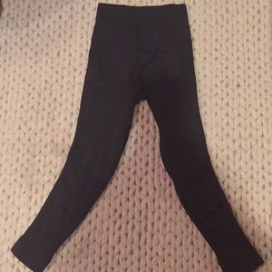 Lululemon Athletic Zone In Crop